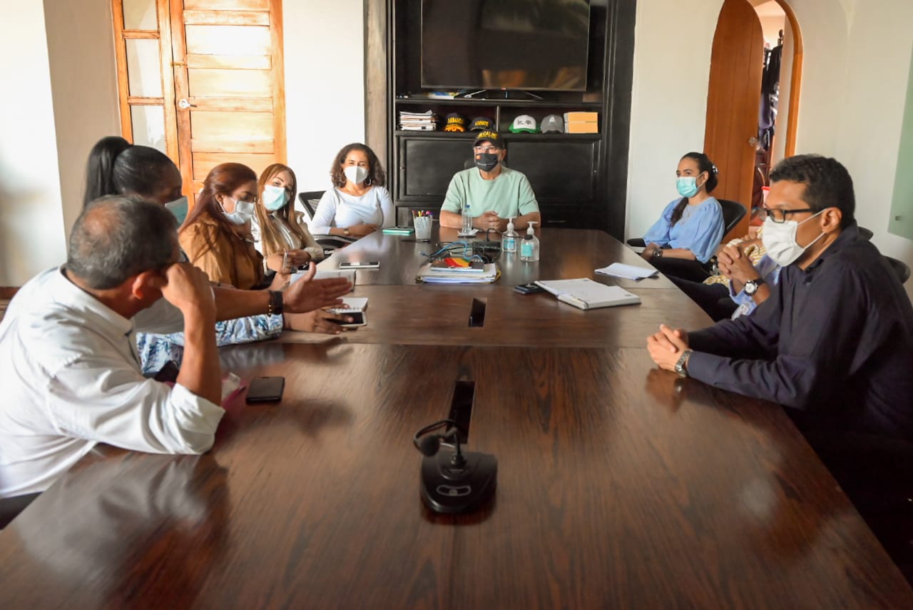 Nueva Mesa Directiva del Concejo 2022 se reunió con el alcalde William ...